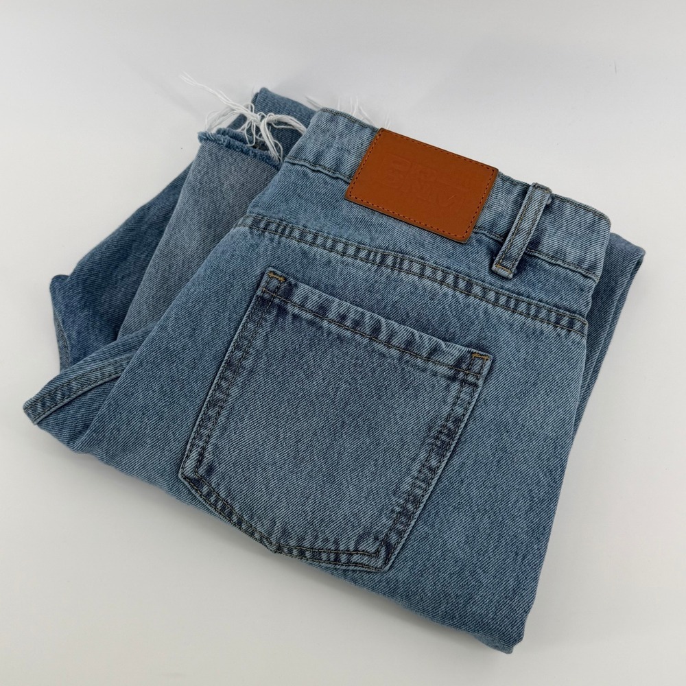 Princess Polly High Waisted Distressed Straight Leg Jeans Light Wash Blue Size 8